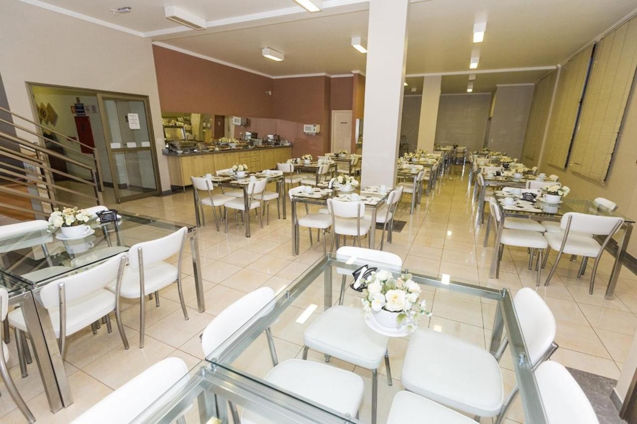 Font Inn Araraquara Bagian luar foto