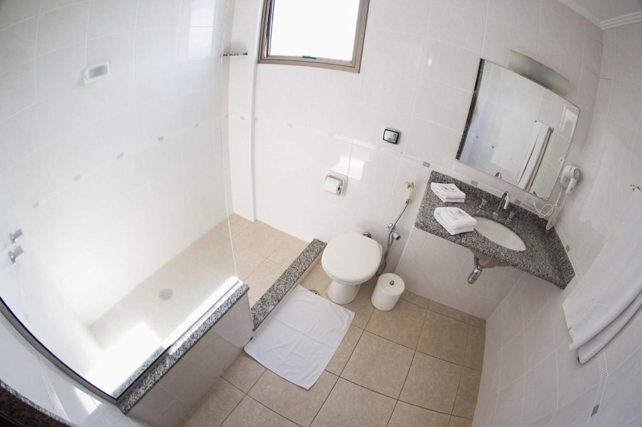 Font Inn Araraquara Bagian luar foto