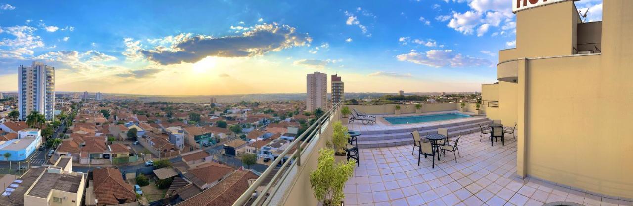 Font Inn Araraquara Bagian luar foto