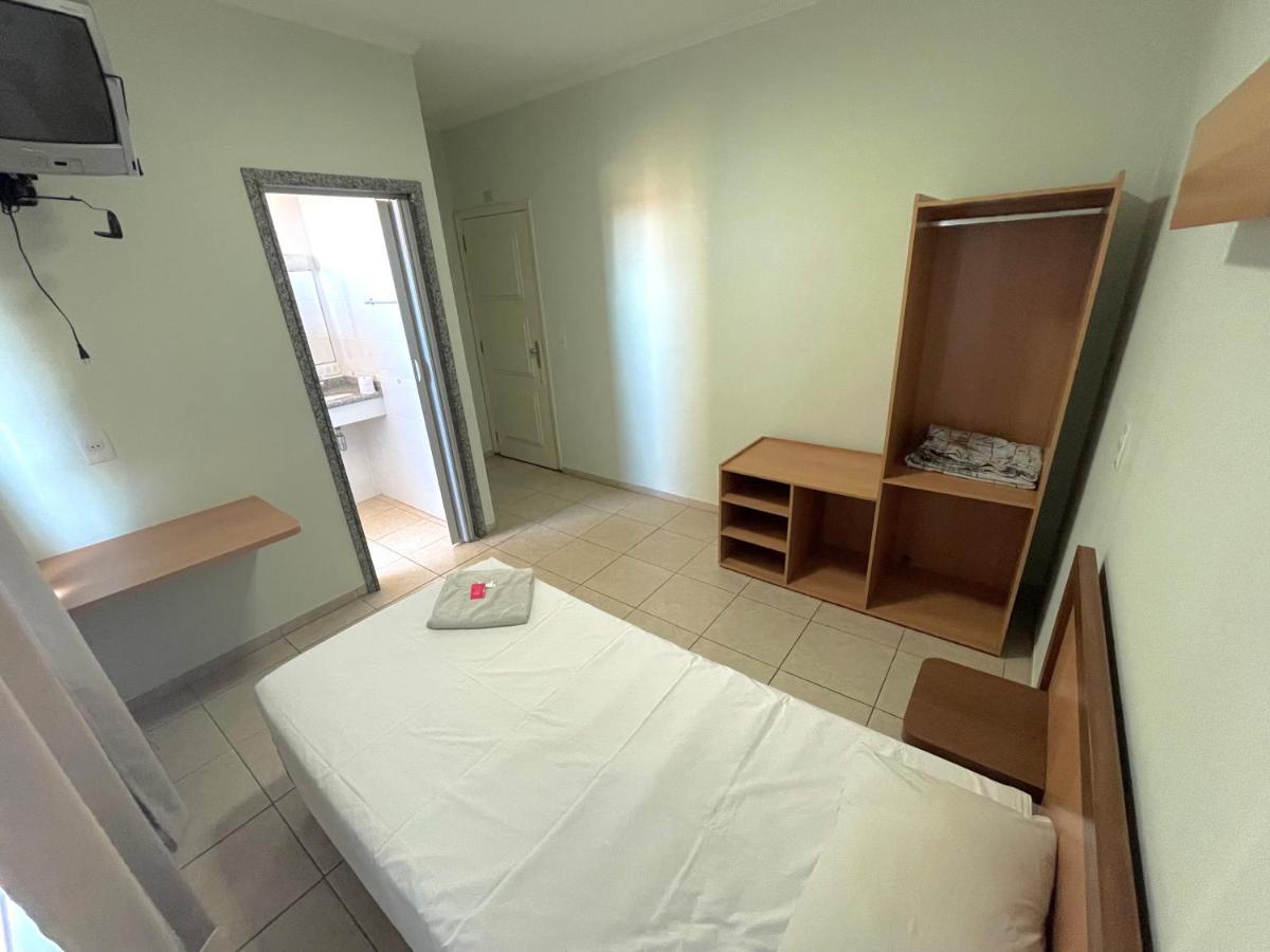 Font Inn Araraquara Bagian luar foto